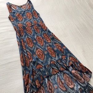 Patterned high-low maxi dress